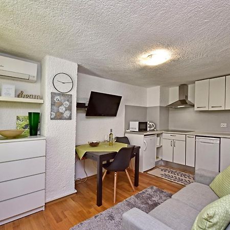 Apartment Corta City-Centre Poreč Buitenkant foto