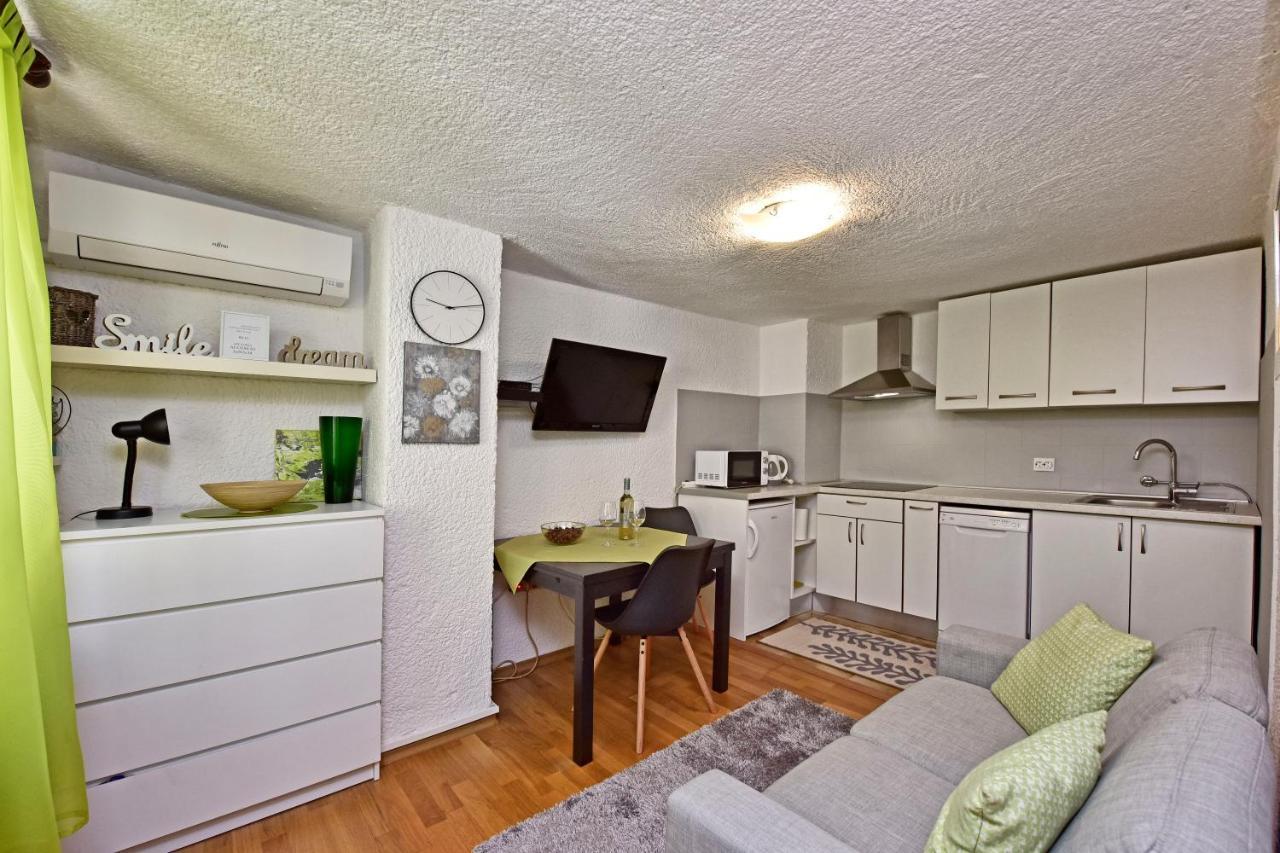 Apartment Corta City-Centre Poreč Buitenkant foto