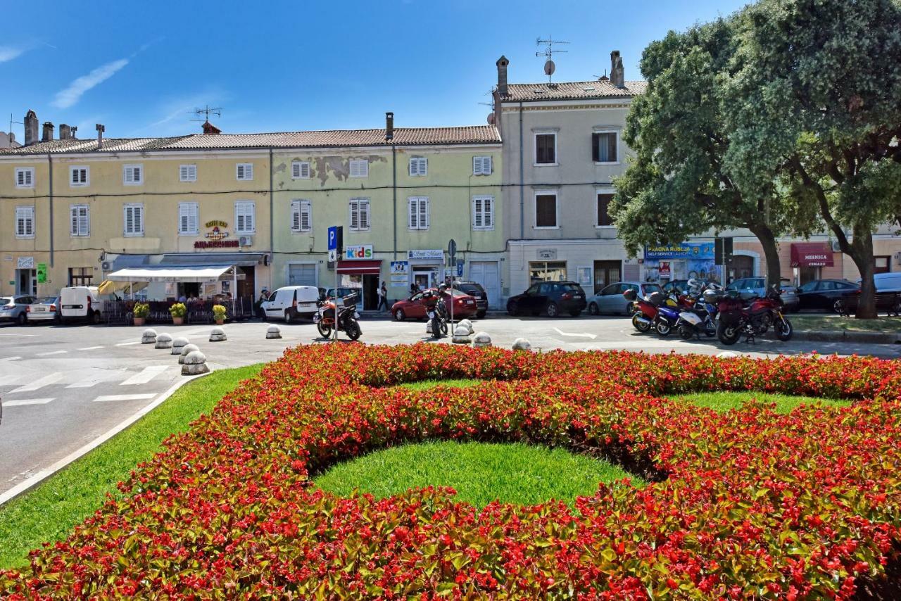Apartment Corta City-Centre Poreč Buitenkant foto